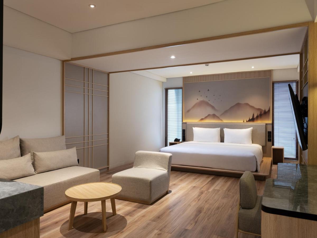 Hotel Santika Pasirkaliki Бандунг Екстериор снимка